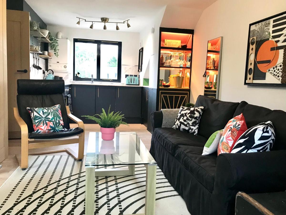 The Morningside Apartment Charming Stylish Apartment In The Centre Of إيتنيرليثيم المظهر الخارجي الصورة